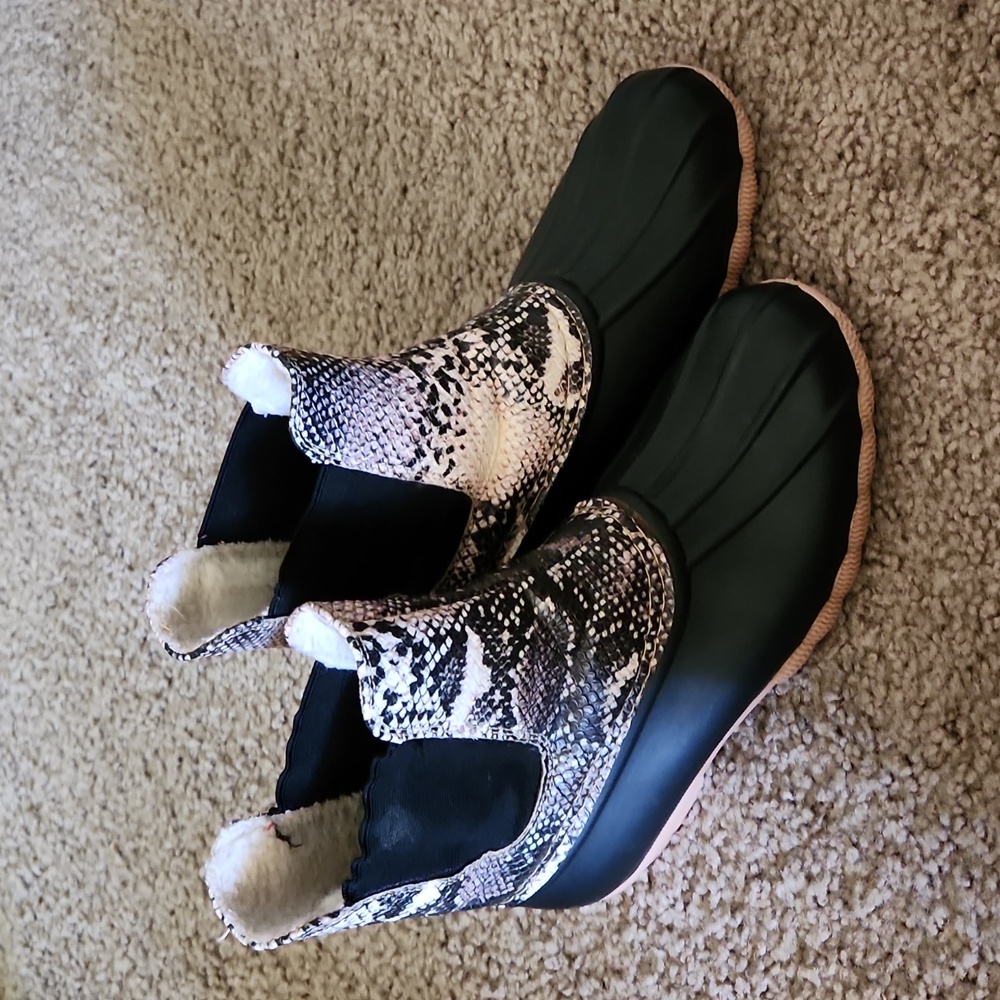 Rainboots